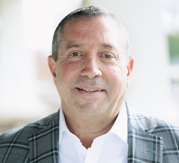 Dr. Robert Guindi